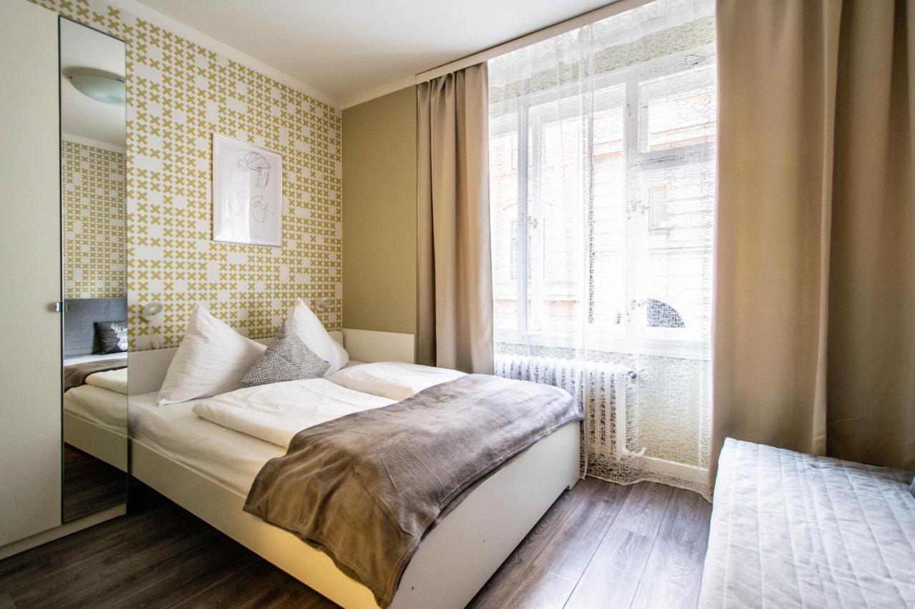 Old Town Rybna Apt By Ruterra Prag Exteriör bild