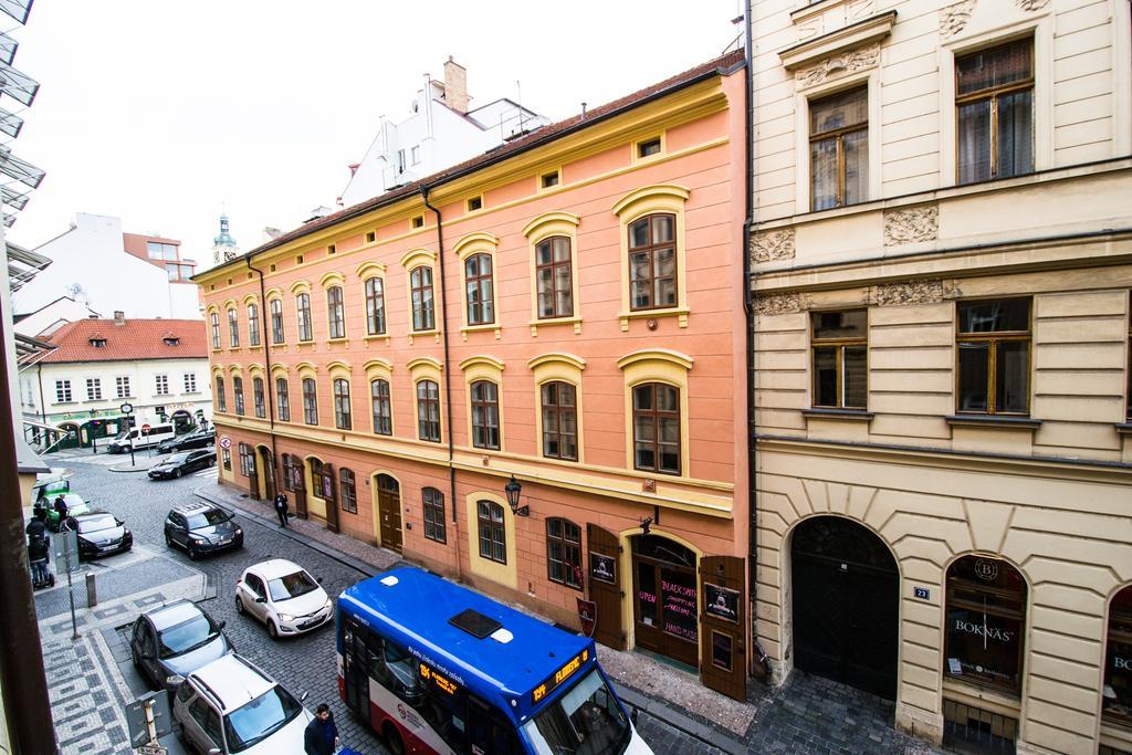 Old Town Rybna Apt By Ruterra Prag Exteriör bild
